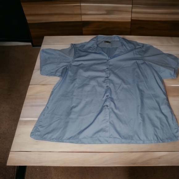 Edwards Collared Blue Button Down - Picture 3 of 9